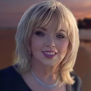 Meet your Posher, Teresa